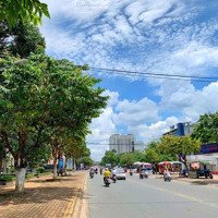 Bán Gấp Lô Đất Lê Duẫn, 209M2, Đất Đẹp, Vuông Vức Đối Diện Vincom Lt, Cách Sân Bay 5P