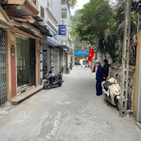 Nhỉnh 200 Triệuiệu/1M Có Ngay Nhà Hộ Khẩu Cầu Giấy, 20M Ra Mặt Phố Đang Cho Thuê 15 Triệuiệu/1Tháng.