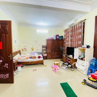 Chú Chiến, Bộ Đội Về Hưu, Chuyển Lên Chung Cư Ở, Cần Bán Gấp Nhà Mễ Trì. 40M2, Hơn 7 Tỷ.