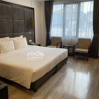Cho Thuê Nhà Riêng Tại Phố Hàng Bài, 50 Triệu,Diện Tích100M2, 3P, View Hồ Hk. Liên Hệ: 09322.88997
