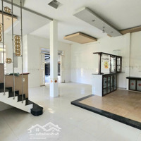 Bán Biệt Thự View 3 Mặt Sông, Lô Góc 2 Mặt Tiền Oto 9.3X14 3 Tầng, Khu Toà Biệt Thự, Chỉ Nhỉnh 7 Tỷ