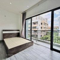 Trống Lại Siêu Phẩm Studio Cửa Sổ - Ban Công Ngay Khu Bàu Cát