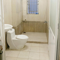 Cho Thuê Phòng Trọ, Phước Long B Tp. Thủ Đức, (Máy Lạnh, Máy Giặt Chung, Nóng Lạnh,.. )