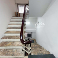 Chính Chủ Cho Thuê Văn Phòng Yên Lãng, Đống Đa Lô Gócdiện Tích60M2 Liên Hệ: 0971016095