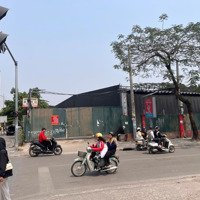 Cho Thuê Mặt Bằng Kinh Doanh Phố Huỳnh Thúc Kháng, Lô Góc Mặt Tiền 75M, Vị Trí Đẹp Chính Ngã Tư