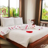 Bán Khách Sạn Mặt Tiền Phố Bà Triệu, Đà Lạt, Đi Bộ Ra Hồ Xuân Hương 3 Phút, 47 Phòng Kd