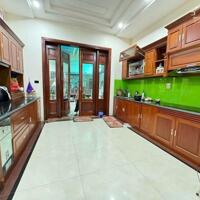Biệt thự phố Vip Quảng An, ô tô vào, 1 nhà ra Hồ Tây, DT 115m2, MT 6.5m