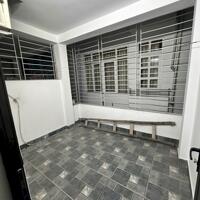 Cho thuê nhà ngõ 89 Thanh Lân, 4 tầng x 30m2, 2 ngủ, 9 Triệu ở gia đình