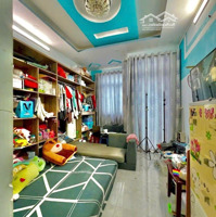 Nhà Đẹp, 4 Tầng, Vào Ở Ngay, Chỉ 5,5 Tỷ Hẻm Nguyễn Khuyến, P12, Bình Thạnh