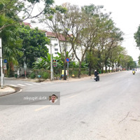 Hàng Giảm Giá Sâu! Góc 2 Mặt Tiền Nguyễn Văn Hưởng - Thảo Điền. (12X20M) - Xây 5 Tầng - Giá Bán 35 Tỷ