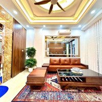 Nhà Đẹp - Thang Máy - Tặng Full Nội Thất - Ngõ 217 Yên Hòa, Cầu Giấy