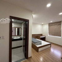 Chính Chủ Cho Thuê Gấp Căn 2 Phòng Ngủchung Cư 219 Trung Kính. Full Nội Thất Sang Trọng. Ảnh Thật 100%