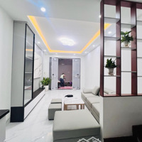 Bán Nhà Trần Quốc Vượng _ Cầu Giấy Nhà Thoáng Đẹp