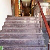 Bán khách sạn chính chủ DT 260m2 đúc 8 tầng đường Hiệp Thành 45, giá mềm 33 tỷ.