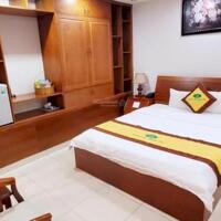 Bán khách sạn chính chủ DT 260m2 đúc 8 tầng đường Hiệp Thành 45, giá mềm 33 tỷ.
