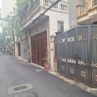 Bán Nhà Phân Lô Giảng Võ 75M² Ô Tô Mặt Tiền 4.5M Giá Bán 26.5 Tỷ Vỉa Hè Khu Dân Trí Cao An Ninh Tốt