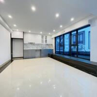 Nhà Kinh Doanh 12.5 tỷ-40m2 mặt tiền 8m*6 tầng- oto vào gara- 5m ra mặt phố Khương Đình- Quận Thanh Xuân.