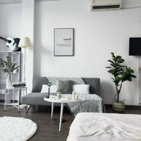 Cho Thuê Căn Hộ Full Nội Thất Cửa Sổ Lớn Ngay Tân Phong Quận 7
