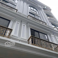 Chính Chủ Bán Gấp Căn Đội Cấn 6 Tầng Thang Máy Ngõ Nông Tại Trung Tâm Quận Ba Đình Miễn Tiếp Mg