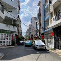 Căn Góchẽm Xe Hơithích Hợp Xây Chdv Đường Lê Quang Định Cách Mặt Tiền 200M