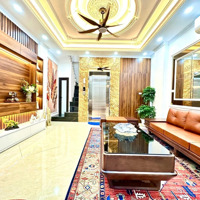 Bán Nhà Phân Lô Phùng Chí Kiên, Ô Tô Vào Nhà, Thang Máy, Nhà Mới Đẹp Ở Ngay, Full Nội Thất, 50M*6T