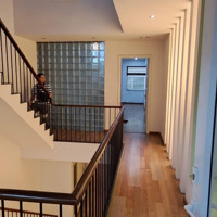 Cần Bán Gấp Nhà 4 Tầng 110M2 Phố Tố Hữu, Trung Văn Hà Nội, Kinh Doanh Hay Làm Văn Phòng Đều Đẹp