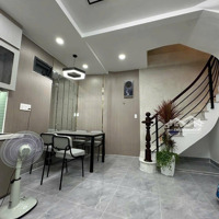 Cơ Hội Vàng - Bán Nhà 5 Tầng Gần Ngã Tư Hàng Xanh.xô Viết Nghệ Tĩnh. Giá Bán 5.85 Tỷ. Liên Hệ: 0938 655 365