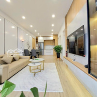 (Hiếm) Chính Chủ Cần Bán Căn Hộ 90M2 Gồm 2 Ngủ Giá Bán 5,2 Tỷ Mặt Đường Nguyễn Tuân 0989996523