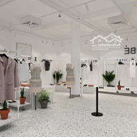 Cho Thuê Nhà Mặt Phố Nguyễn Khánh Toàn , 200M2 X 2 Tầng + 1 Hầm , Mt: 16M , Có Vỉa Hè