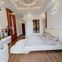 Bán Gấp Nhà Mặt Phố Nguyễn Thị Thập, 100M2, Giá Bán 22 Tỷ. Dòng Tiền 70 Triệu/Tháng
