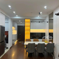 Hót! Cho Thuê Căn Hộ 90 Nguyễn Tuân, 2 Phòng Ngủ, Full Nt Cao Cấp. Giá Bán 14 Triệu. Có Slot Ô Tô