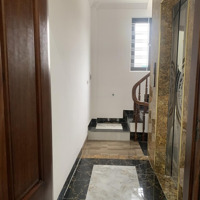 Bán Nhà 36M2X6 Tầng Thang Máy Ô Tô 10M Cực Đẹp 8,95 Tỷ Hoàng Quốc Việt, Võ Chí Công, Cầu Giấy