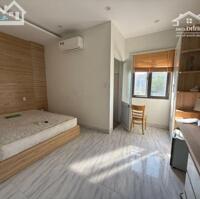Bán tòa căn hộ mặt tiền Trường Sa, Ngũ Hành Sơn, DT 100m2 5 tầng sân thượng
