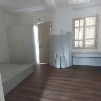 Cho Thuê Biệt Thự Kđt Trần Kim Xuyến, Yên Hòa. Diện Tích 210M2 X 3 Tầng