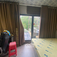 Đúng Hình Đúng Giá. Cho Thuê Phòng Ban Công, Nhận Nữ. Full Nội Thất, Gần Bên Phú Mỹ Hưng, Ko Ngập