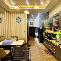 Nhà Đẹp 4 Tầng Ngay Hoàng Diệu 2 - 90M2(4.5X20M) - 5 Phòng Ngủ 5 Vệ Sinh- Có Thang Máy