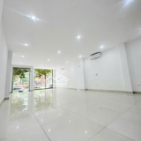 Chính Chủ Cho Thuê Nhà Lô Góc 2 Mặt Tiền Trung Yên. Diện Tích: 65M2 X 6 Tầng