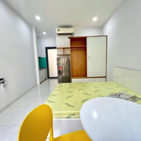 Cho Thuê Nhà Trọ 1 Phòng Ngủ 1 Vệ Sinhđường Trần Văn Đang, Phường 10, Quận 3, 1 Ban Công Siu Rộng Tách Bếp