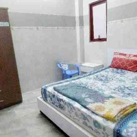 Nhà Nghỉ 4 Tầngmặt Tiềnđường Nguyễn Tri Phương
