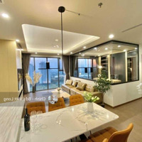 Cho Thuê Gấp Căn Hộ Chung Cư Cao Cấp Lancaster Hà Nội - 20 Núi Trúc, 130M2, 3 Phòng Ngủ Đồ Cơ Bản, Căn Góc