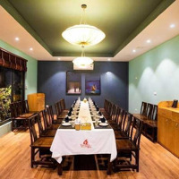 Cho Thuê Nhà Mặt Phố Nguyễn Thị Định, 60M2 X 5 Tầng, Mt: 5M, Vị Trí Đầu Lê Văn Lương