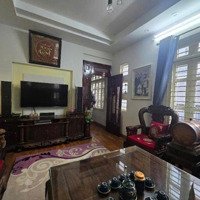 Siêu Phẩm Quận Cầu Giấy Phân Lô - Gara Ô Tô Đỗ Trong Nhà