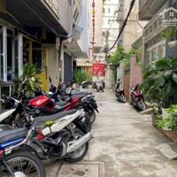 Gấp bán nhà đất, nhà riêng gần mặt tiền phường Bến Thành (Quận 1) TPHCM, giá dưới 11 tỷ