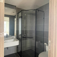 Cần Bán Căn 2 Ngủ Onsen Hướng Ban Công Đông Nam Giá 4.X Tỷ Bao Phí