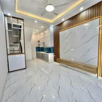 Bán Nhà Phố Đại Cát Liên Mạc 35M 5 Tầng Mới Tinh 4,75 Tỷ