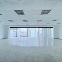 Cho Thuê Văn Phòng Cao Cấp Vị Trí Đắc Địa Giá Rẻmặt Tiềncmt8, Q3,Diện Tích145M2 Giá Bán 40 Triệu Tell 0827135136