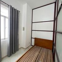 Cho thuê Biệt thự Mỹ Kim nội thất cơ bản ngay Hồ bán nguyệt, Quận 7