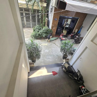 Siêu Phẩm Láng Hạ Nhà 7 Tầng Thang Máy - Gara - Gần Phố Giá Bán 17.2 Tỷ