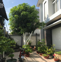 Giảm 4 Tỷ, Bán Biệt Thự Trần Não, Phường Bình An Quận 2,Diện Tích10X20M, 1 Trệt 1 Lầu St, Chỉ 31 Tỷ
