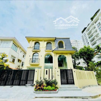 Bán Biệt Thự Đơn Lập Mỹ Kim 2 Phú Mỹ Hưng, Quận 7 19X17M (320M²).